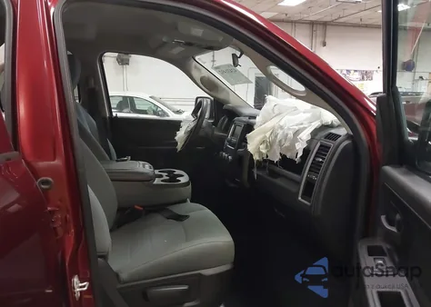 2019 Ram 1500 Classic Express 4X4 6'4 Box from USA, damaged, VIN 1C6RR7FT4KS626463